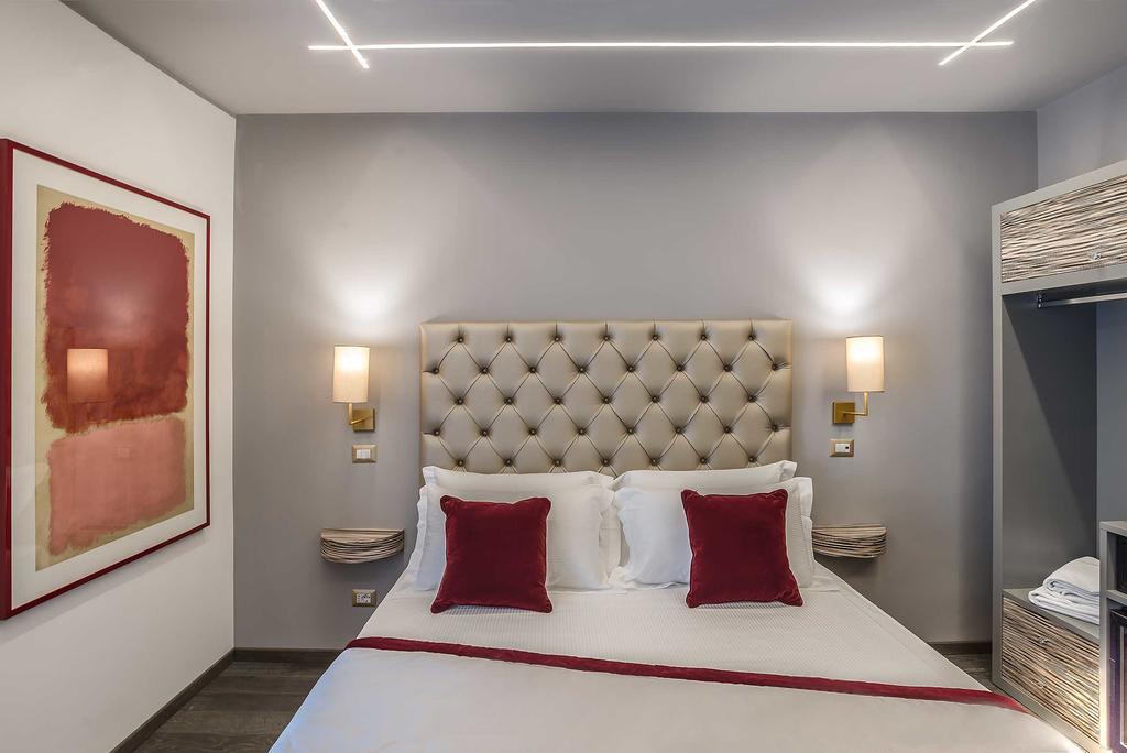 Gasthuis Colonna Del Corso 3*